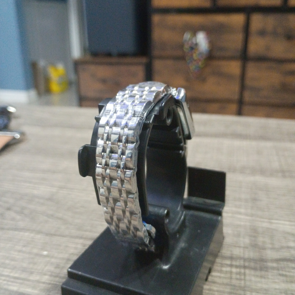 Silver Rectangular Watch with Roman Numerals - image 3